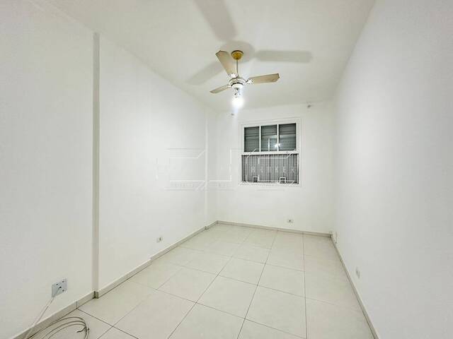 Apartamento para Venda em Santos - 4