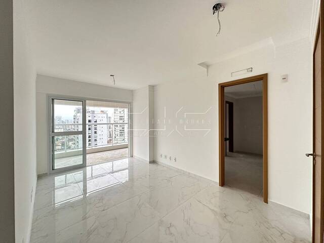 #4 - Apartamento para Venda em Santos - SP