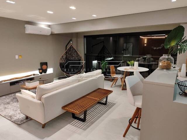#7 - Apartamento para Venda em Santos - SP