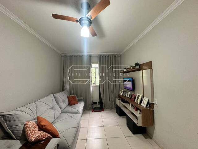 #12 - Apartamento para Venda em Santos - SP