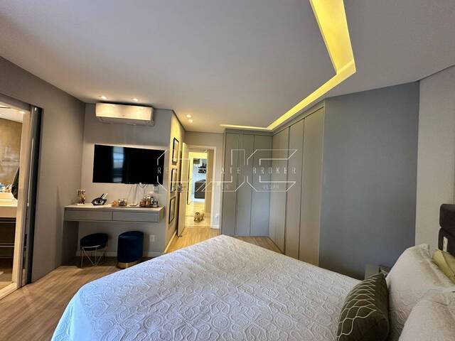 #16 - Apartamento para Venda em Santos - SP
