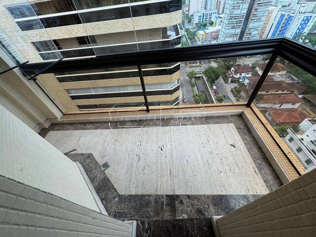 #19 - Apartamento para Venda em Santos - SP