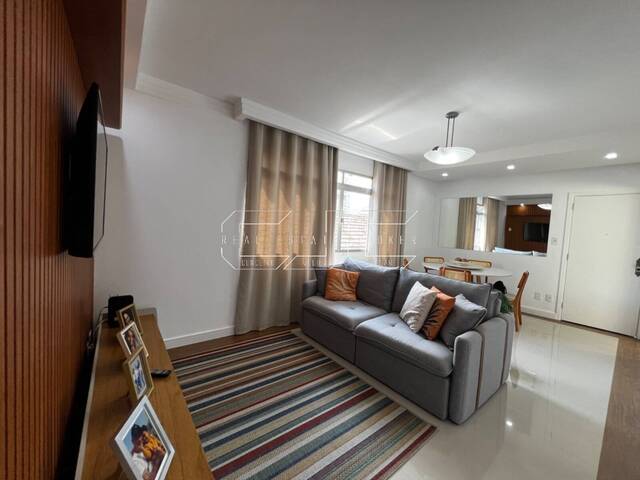 Apartamento para Venda em Santos - 2