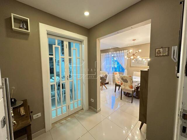 #27 - Apartamento para Venda em Santos - SP