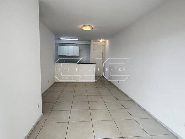 #30 - Apartamento para Locação em Santos - SP
