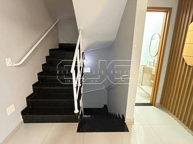 Apartamento para Venda em Santos - 4
