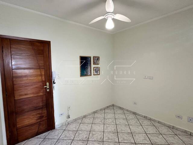 #52 - Apartamento para Venda em Santos - SP