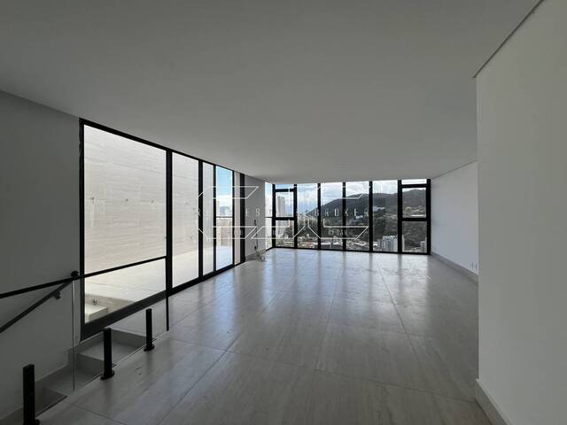 #68 - Apartamento para Venda em Santos - SP