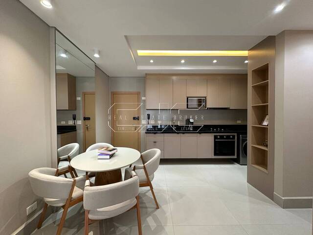 Apartamento para Venda em Santos - 4