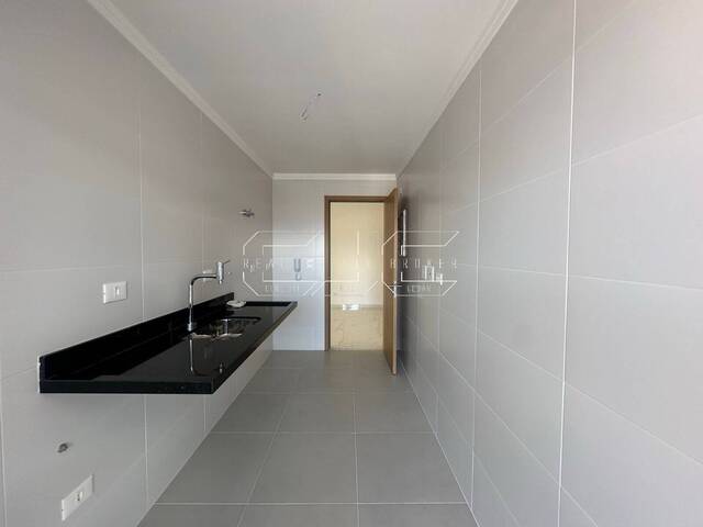 #79 - Apartamento para Venda em Santos - SP