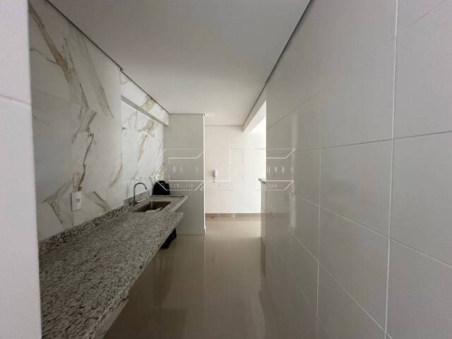 Apartamento para Venda em Santos - 4