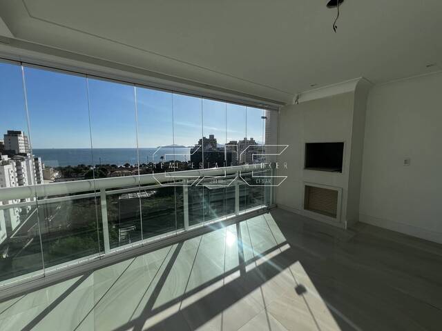 #85 - Apartamento para Venda em Santos - SP