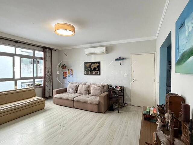 Venda em Ponta da Praia - Santos