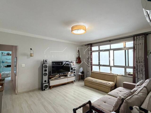 #89 - Apartamento para Venda em Santos - SP