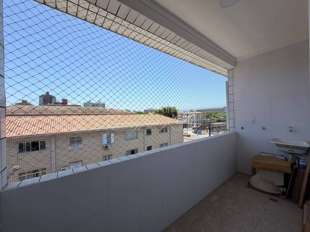 #91 - Apartamento para Venda em Santos - SP