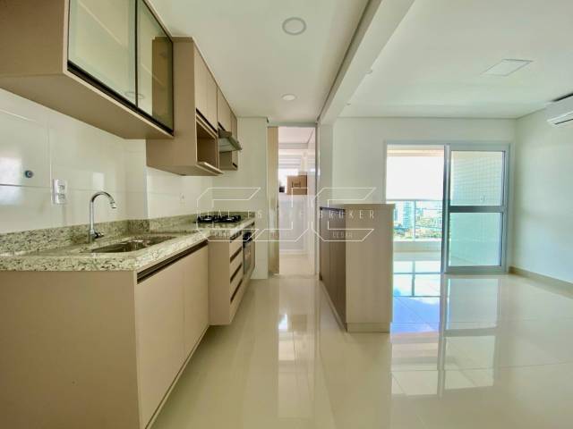 #98 - Apartamento para Venda em Santos - SP