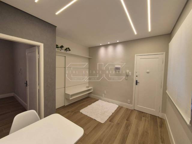 #103 - Apartamento para Venda em Santos - SP