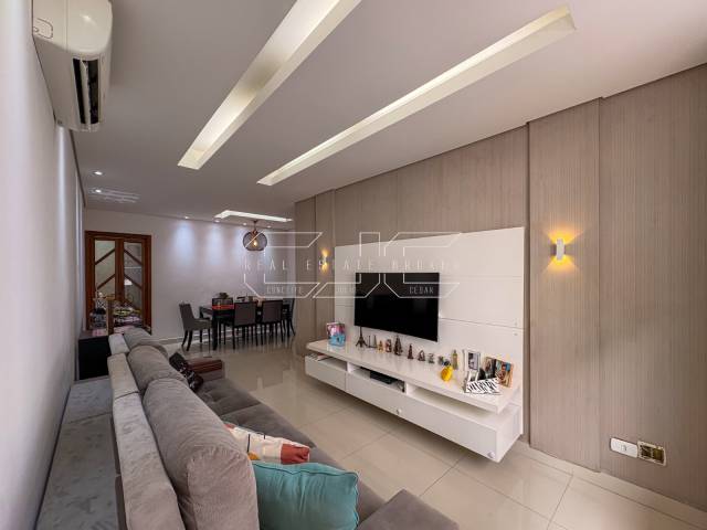 #115 - Apartamento para Venda em Santos - SP