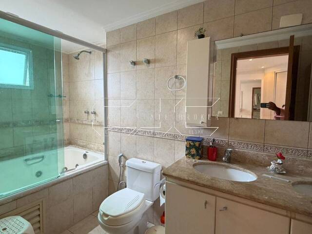 Apartamento para Venda em Santos - 5