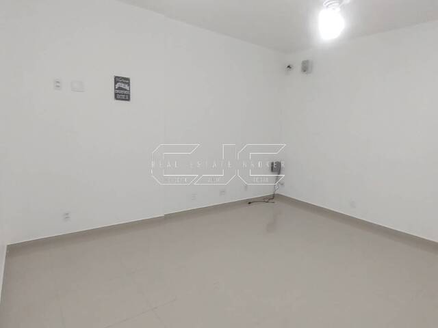 #137 - Sala para Venda em Santos - SP