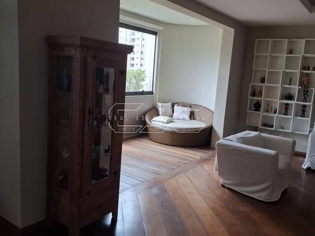 Apartamento para Venda em Santos - 4