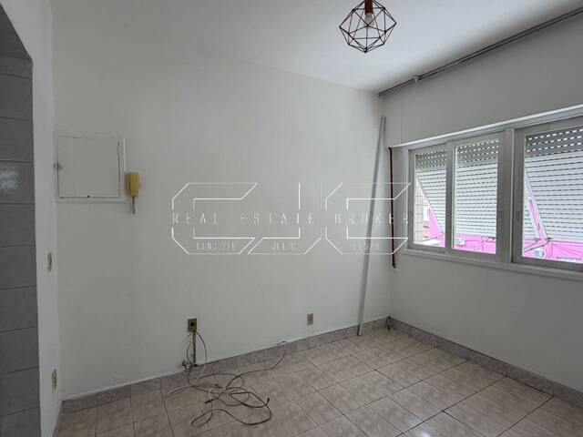 #142 - Apartamento para Venda em Santos - SP