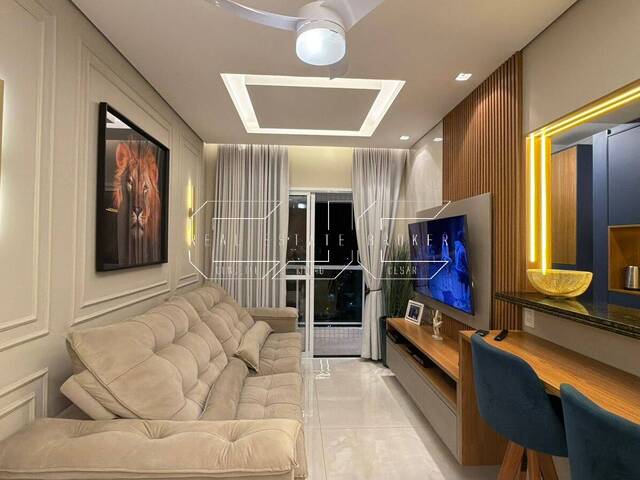 #148 - Apartamento para Venda em Santos - SP