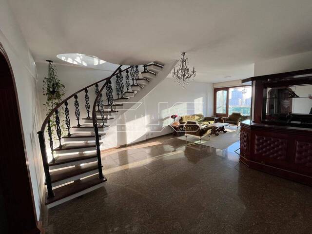 #150 - Apartamento para Venda em Santos - SP