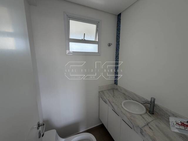 #151 - Apartamento para Venda em Santos - SP