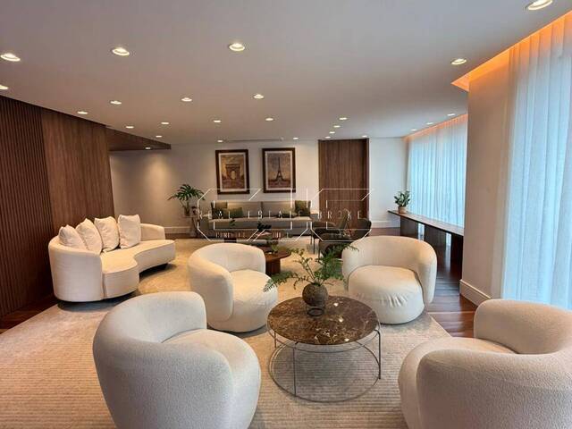 #152 - Apartamento para Venda em Santos - SP