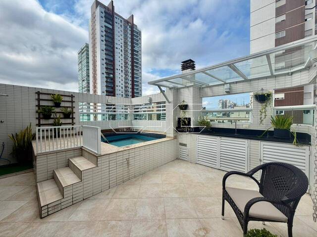 #153 - Apartamento para Venda em Santos - SP