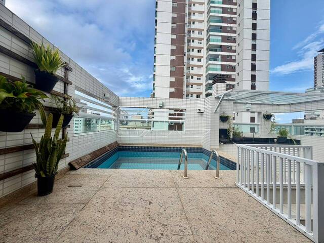#153 - Apartamento para Venda em Santos - SP