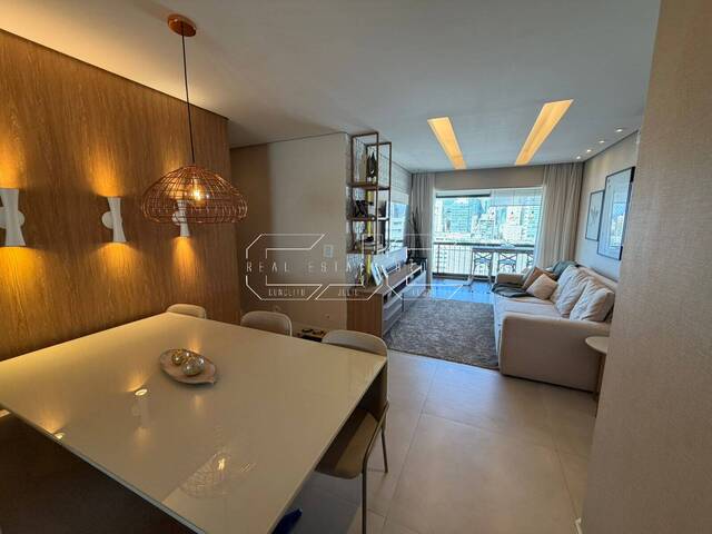 #154 - Apartamento para Venda em Santos - SP