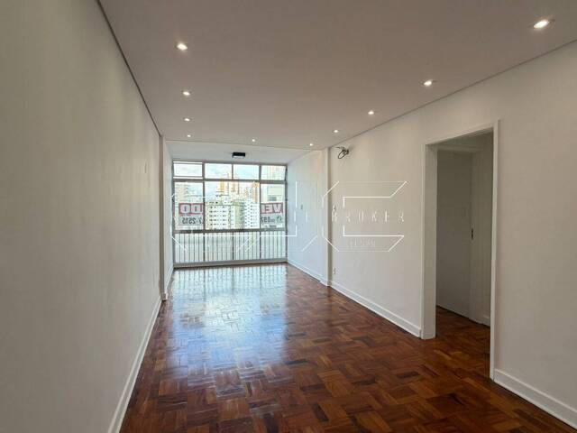 #155 - Apartamento para Venda em Santos - SP