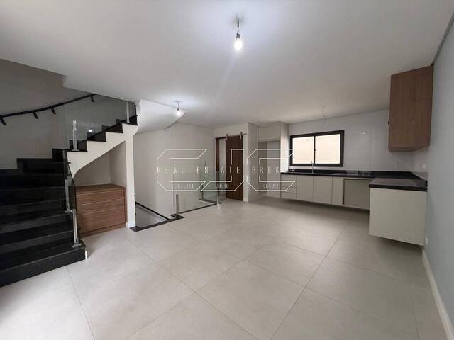 #156 - Casa para Venda em Santos - SP