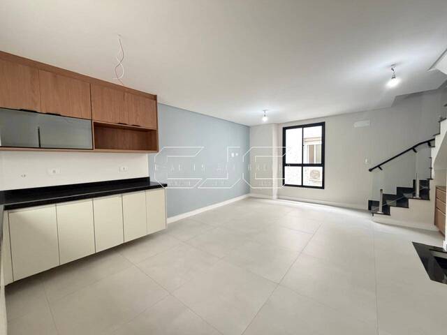 #156 - Casa para Venda em Santos - SP