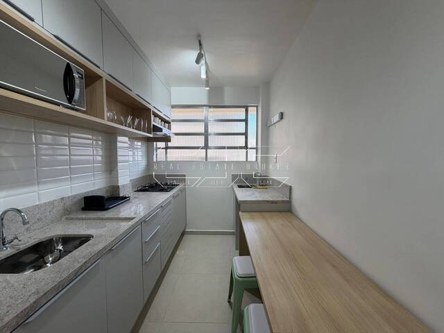 Apartamento para Venda em Santos - 5
