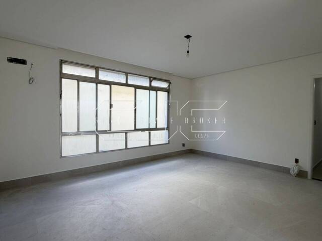 Apartamento para Venda em Santos - 2
