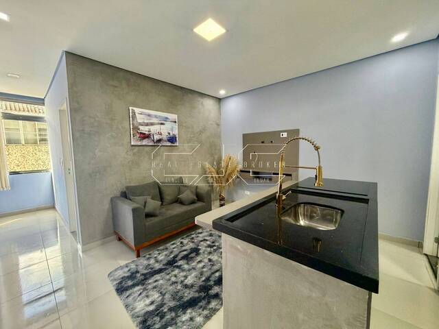 #176 - Apartamento para Venda em Santos - SP