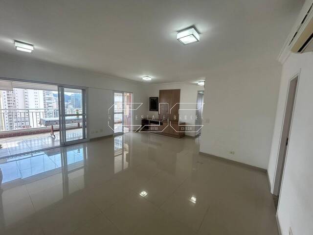 Apartamento para Venda em Santos - 3