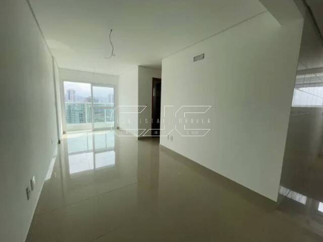 Apartamento para Venda em Santos - 2