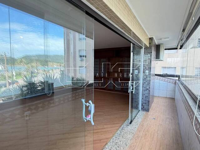 Apartamento para Venda em Santos - 2
