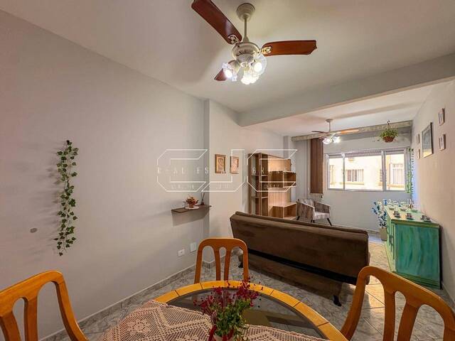 Apartamento para Venda em Santos - 2